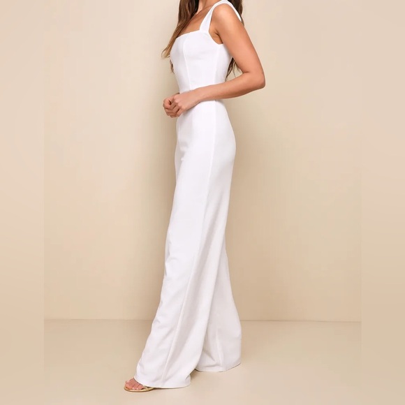 Lulu’s Enticing Endeavors White Jumpsuit 🤍 - Picture 2 of 4